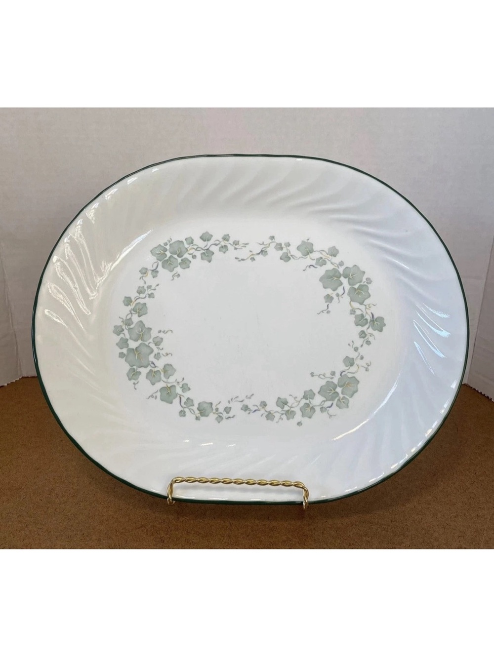 RETIRED CORELLE CALLAWAY IVY SWIRL PLATTER  WHITE WITH GREEN IVY   12 1/4” X 10”